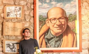 04/08/2016 – Hoy, día en que la Iglesia celebra a San Juan María Vianney y con él&hellip;