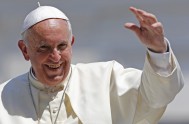 11/05/2015 – Una vez más con su gesto de cercanía a la obra de María y su Radio, el Papa Francisco nos envió…