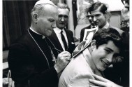 [audio mp3="https://radiomaria.org.ar/_audios/23214.mp3"][/audio] 01/11/2016 - El Cardenal Joseph Ratzinger, tras la muerte de Juan Pablo II, habló en su funeral del "Papa Grande". Su…