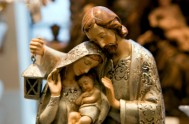 07/12/2016 – En la Catequesis de hoy, desde el material de Juan Pablo II, reflexionamos sobre el episodio de María y José presentando…