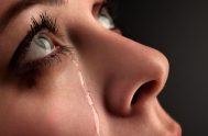 14/10/19- “No tengan miedo de llorar en contacto con situaciones difíciles: son gotas que riegan la vida. Las lágrimas de compasión purifican el…
