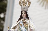 07/10/2020 – “Siempre nuestra Patria está tocada por el amor a María. Cuando uno ve la historia de nuestra Patria la Virgen siempre…