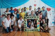 18/03/2021 –  Esta vez fue el turno de las familias misioneras en la tarde la de la Radio. Elba Gómez y José Echavarría,…