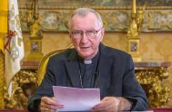 10/03/2022 – El Secretario de Estado Vaticano, Cardenal Pietro Parolín respondiendo a las preguntas de los periodistas en el marco de una conferencia…