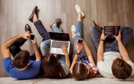 01/12/2025 - Vanesa Monzón, Secretaria Ejecutiva de la Comisión Episcopal de Comunicación Social de la CEA, nos…