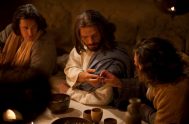 26/03/2023 – Martes santo, el Evangelio de Juan 13,21-33.36-38 comienza a relatar el drama que rodea  a la cena pascual: uno de los amigos de…