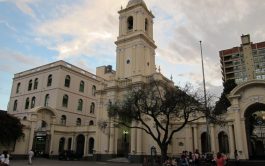 24/04/2024 – Varios miles de fieles de todas las parroquias de Jujuy colmaron las instalaciones del Santuario…