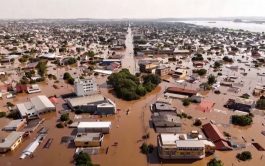 10/05/2024 – Las inundaciones causadas por las precipitaciones y el desbordamiento de ríos en el sur de Brasil han dejado…