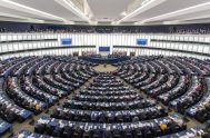 https://www.youtube.com/watch?v=OsLd75WwaPc&t=2s 12/06/2024 - Los 27 países de la Unión Europea eligieron a sus representantes en Bruselas para un periodo de cinco años, la…