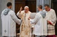 06/08/2024 – (Fuente: Vatican News) Francisco participa en las Segundas Vísperas de la dedicación de la Basílica de Santa María la Mayor. El…