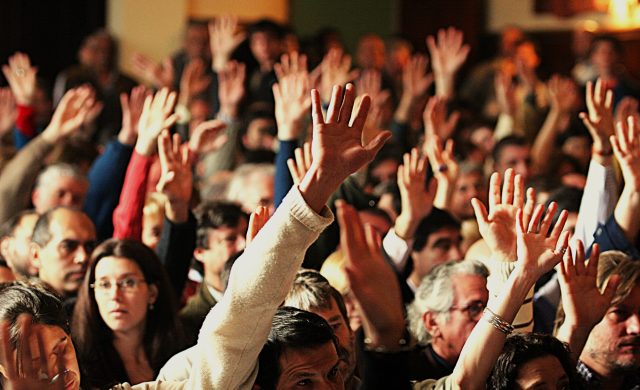 06/02/2025 - En Espacio Fratelli queremos conversar con hermanos de nuestro país que busquen llevar adelante la construcción de una sociedad más justa y fraterna, como invita el Evangelio y como refuerza nuestro Papa Francisco en su encíclica Fratelli Tutti.