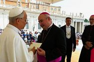 19/06/2025 - La Comisión Ejecutiva de la Conferencia Episcopal Argentina hizo llegar al Papa León XIV la invitación oficial de la Iglesia para…