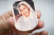 01/10/2025 – «Más que cantarle a la Cruz, quiero llevarla cantando» era una de las expresiones de la Madre Carmen, cuya vida conocimos…