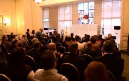 29/10/2025 - La Comisión Episcopal de Pastoral Social de la Iglesia Argentina convocó recientemente a un conversatorio para analizar el…