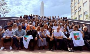 25/11/2025 - Un encuentro nacional de estudiantes y docentes de escuelas católicas ha culminado en la elaboración…