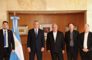 https://youtu.be/HV1iAeYqmAU 19/02/2026 - El presidente de la Conferencia Episcopal Argentina, Monseñor Marcelo Colombo, acompañado por el secretario general de la CEA, Monseñor Raúl&hellip;
