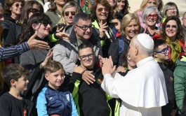 10/04/2026 - En el marco de la próxima Jornada Mundial del Migrante y del Refugiado, el papa&hellip;