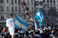 26/05/2026 – El patriotismo como una virtud que se inicia en la familia fue el tema que eligió María Pía Del Castillo, profesora&hellip;