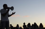 https://youtu.be/coONVQLqvi4 15/05/2026 - En una nueva edición de "¡Él Vive!", el padre Matías Burgui, reflexionó sobre el camino espiritual que la Iglesia transita durante&hellip;