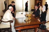 29/08/2013 - Francisco recibió en audiencia al Rey de Jordania, Abdalá II. Ambos reafirmaron que el diálogo es la única opción para solucionar…