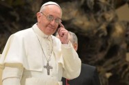 05/09/2013 - Por otra parte, la Santa Sede negó "categóricamente" que el Papa se haya comunicado con el dictador sirio Bashar Al Assad.…
