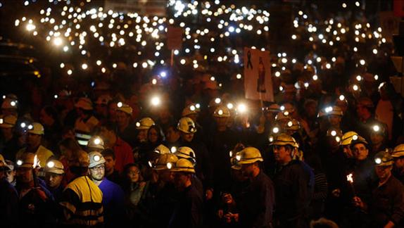 09/09/2013 - Fue el mensaje de Francisco en el marco de una jornada de reflexión sobre la actividad minera, organizada&hellip;