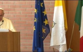 23/09/2013 - Lo expresó Francisco al visitar la facultad teológica regional de Cágliari, gestionada por jesuitas.
