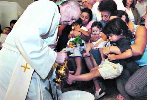 27/09/2013 - La capacidad de llevar con alegría y paciencia las humillaciones es la prueba para entender si se es…