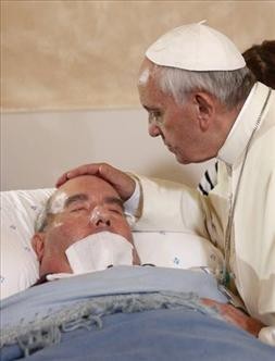 El Obispo de Roma hizo especial referencia a las personas ancianas y enfermas.