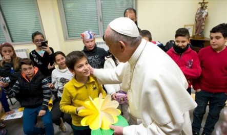 La Santa Sede creó una comisión para la protección de los menores víctimas de abusos sexuales en la Iglesia.