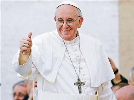 09/12/2013 - El Papa pidió por la paz durante su homilía en la misa de la Casa Santa Marta. Su…