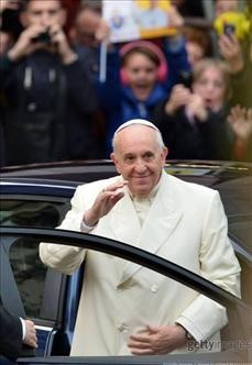 El Pontífice ha sabido ganarse el cariño del pueblo cristiano y no cristiano.