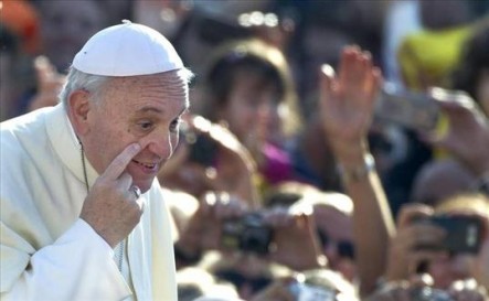 El Papa volvió a advertir sobre actitudes o conductas inapropiadas dentro de la Iglesia.