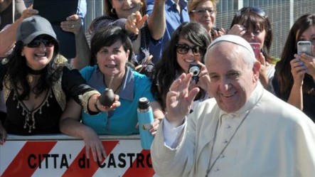 El Papa pidió no reducir la fe al moralismo más cruel.