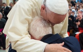 05/02/2015 – La Iglesia debe anunciar el Evangelio “en la pobreza” y quien lo anuncia debe tener como único objetivo…