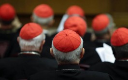 22/12/2014 – El Papa Francisco tuvo este lunes su encuentro anual con la Curia Vaticana para intercambiar las felicitaciones de…