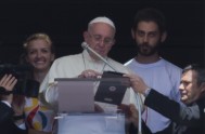 27/07/2015 – En el día de ayer el Papa Francisco abrió las inscripciones para la próxima Jornada Mundial de la Juventud que tendrá…