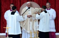 24/09/2015 – El Papa Francisco canonizó en en el día de ayer, en el Santuario Nacional de la Inmaculada Concepción de Washington, al franciscano español…