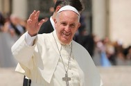 01/01/2016 – Esta mañana el Papa Francisco rezó el angelus junto a miles de fieles en la Plaza de San Pedro. Dio su…