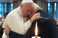 11/05/2016 – En una Plaza San Pedro repleta de peregrinos el Papa Francisco dedicó la catequesis de su audiencia general semanal a la parábola…
