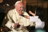 14/09/2016 –  Papa Francisco explicó en la Audiencia General de hoy lo que significa vivir de misericordia. Continuando su ciclo de catequesis sobre la…