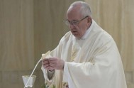 23/06/2017 - El Papa Francisco en su homilía de la misa por la Solemnidad del Sagrado Corazón de Jesús.   de hoy recordó que para…