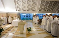 06/10/2017 – Durante su homilía de hoy en la misa de Santa Marta, el Papa Francisco dijo que quien reencuentra sus propias raíces…