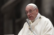 17/04/2018 – Dijo el Papa Fancisco en su homilía de hoy:”¡Hombres duros de cerviz, incircuncisos de corazón y de oídos! Sois como fueron…
