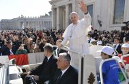 23/05/2018 – El catequesis que el Papa Francisco compartió con los fieles reunidos en la Plaza San Pedro para participar de la Audiencia…