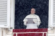 26/11/2018 – Ni la lluvia ni el frío otoñal detuvieron a los fieles que se dieron cita en la Plaza de San Pedro…