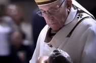 27/12/2018 – Este 25 de diciembre, en su tradicional Mensaje navideño y Bendición “Urbi et Orbi”, el Papa Francisco pidió: “Que en esta…