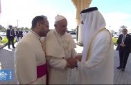 06/02/2019 – El Papa Francisco se despidió de los Emiratos Árabes Unidos. Después de presidir la celebración de la Santa Misa ante los…