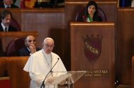 26/03/2019 – El Papa Francisco visitó la sede del Ayuntamiento de Roma, conocido como el Campidoglio Se trató de la primera vez que…