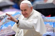 10/04/2019 – El Papa ha dedicado la catequesis semanal a la petición del Padrenuestro “Perdona nuestras ofensas, como también nosotros perdonamos a los…
